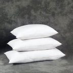 Gold Choice Polyester Kissen in einigen Embassy Suiten | Extra Loft