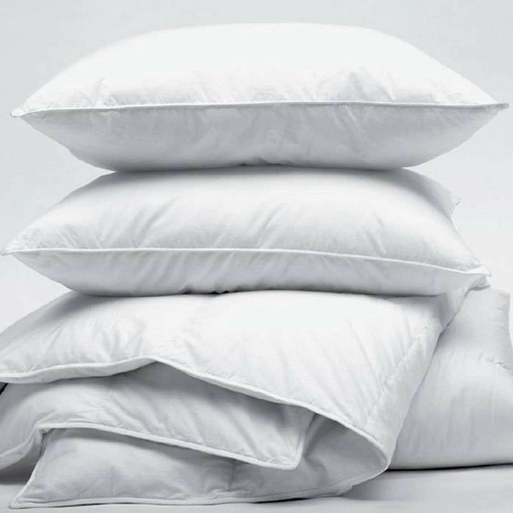 Gold Choice Polyester Kissen in einigen Embassy Suiten | Extra Loft
