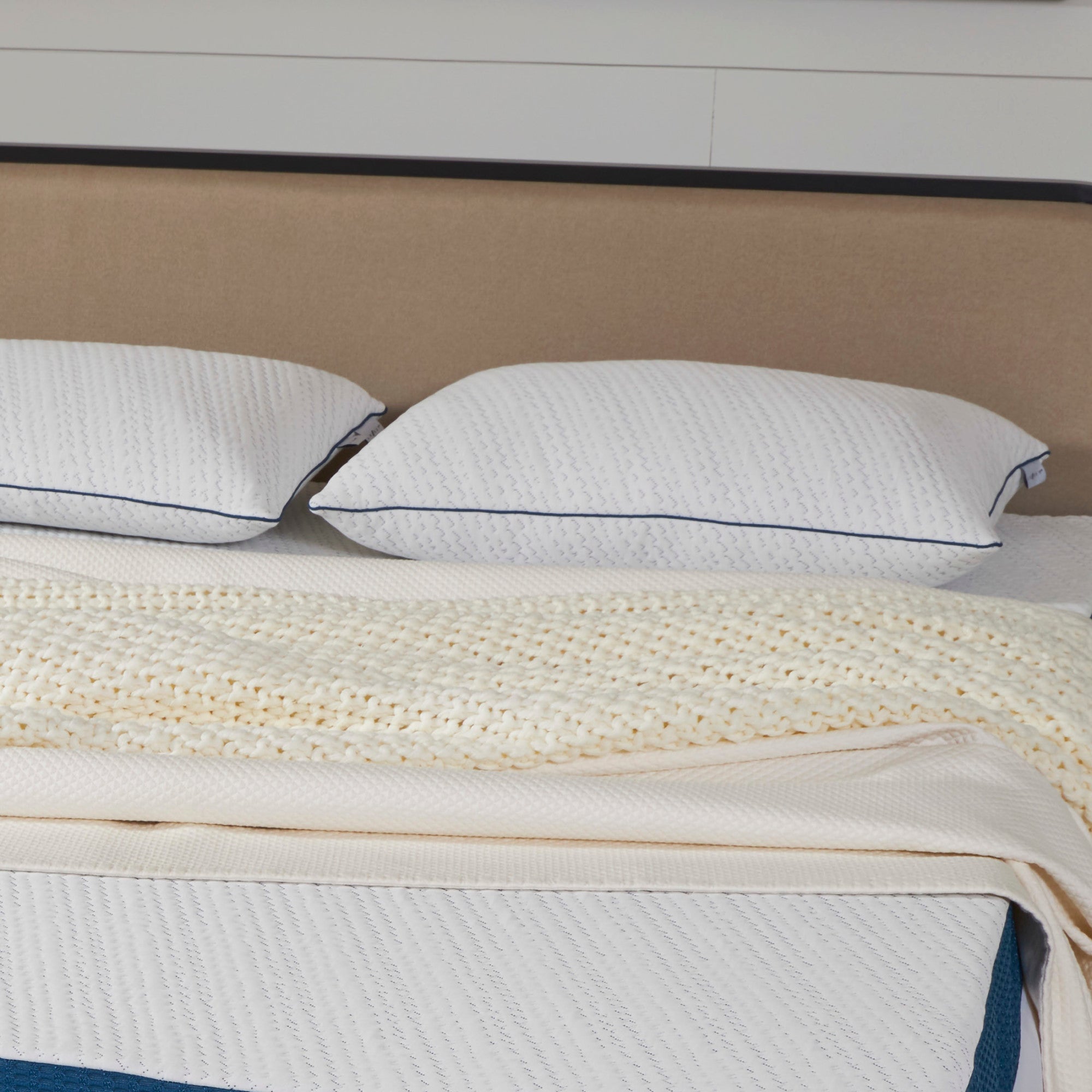 La-Z-Boy Down Alternative Pillow