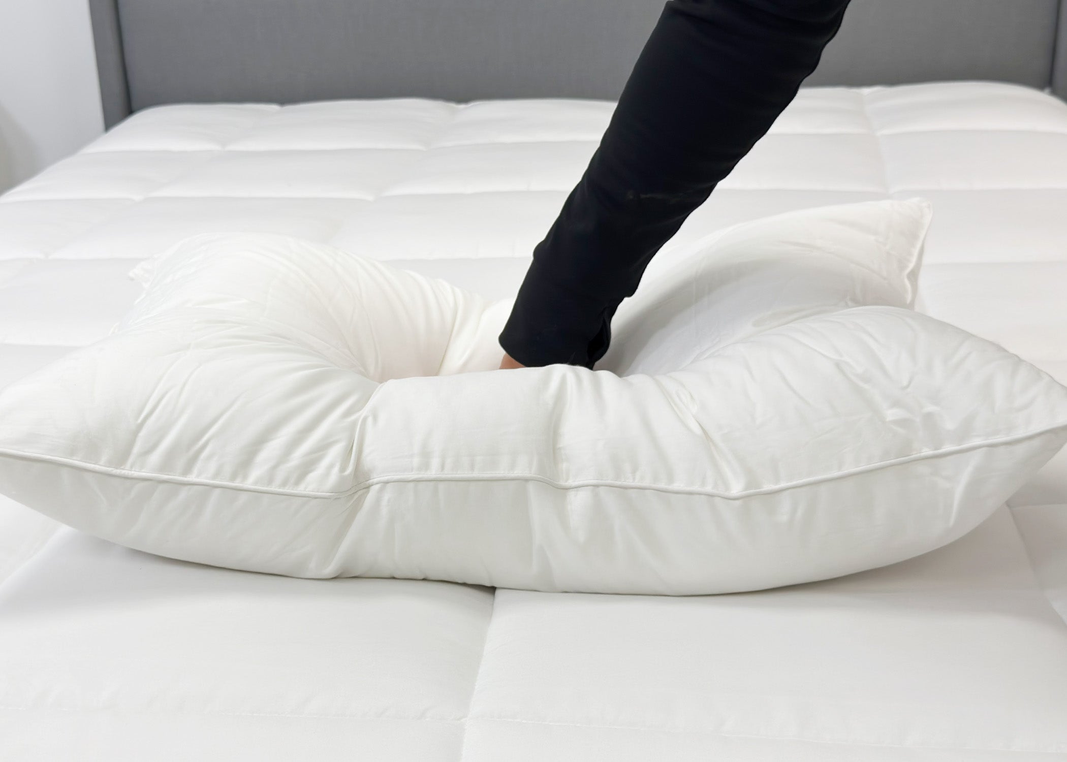 JS Fiber 'Ultra Down' Polyester Pillow