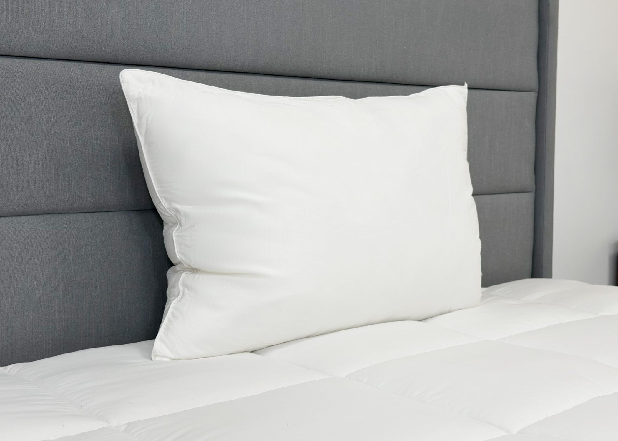 JS Fiber 'Ultra Down' Polyester Pillow