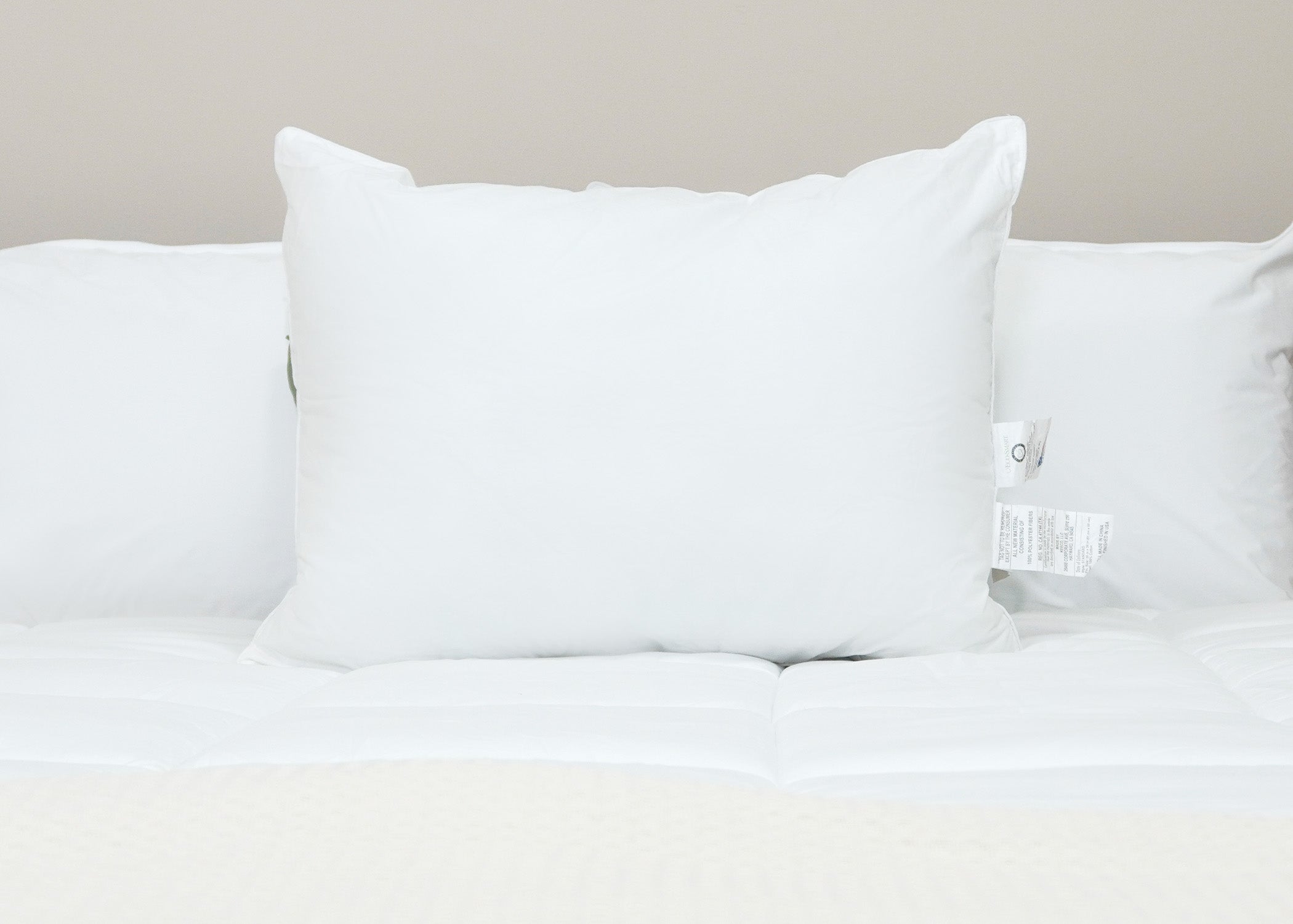 Eco-Smart Down Alternative Pillow | Hergestellt in USA