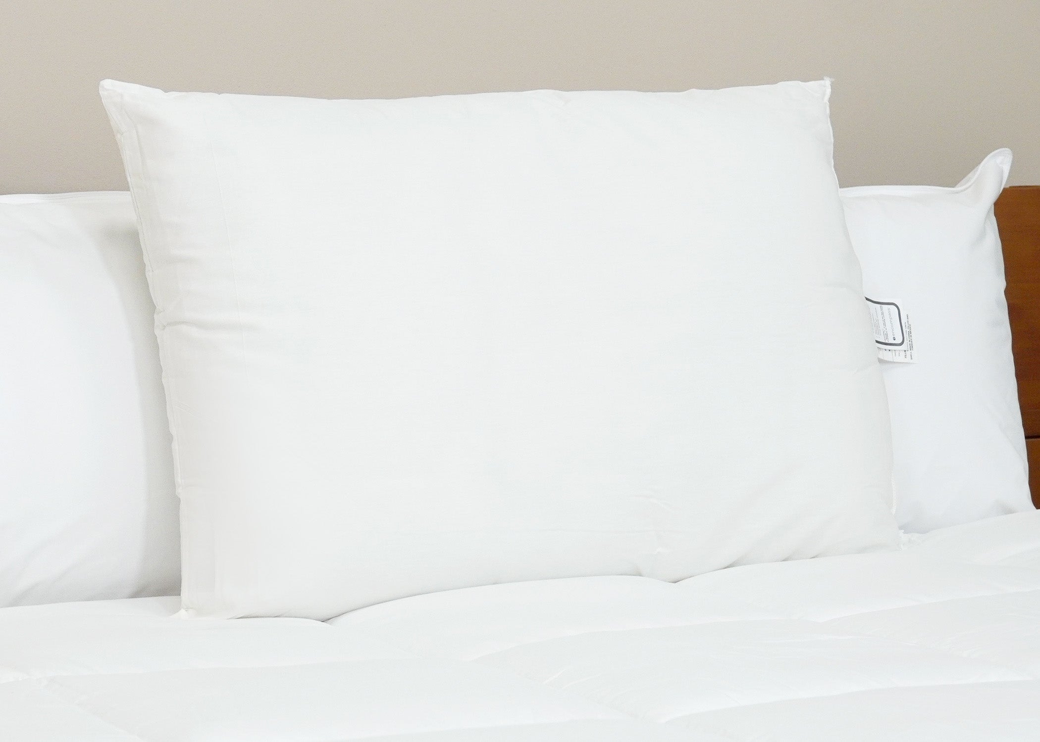 Die Kissenfabrik Housekeeper's Choice Himmlisches Spiral Kissen - Featured bei Many Borgata Hotel Casino & Spa<sup>®</sup>