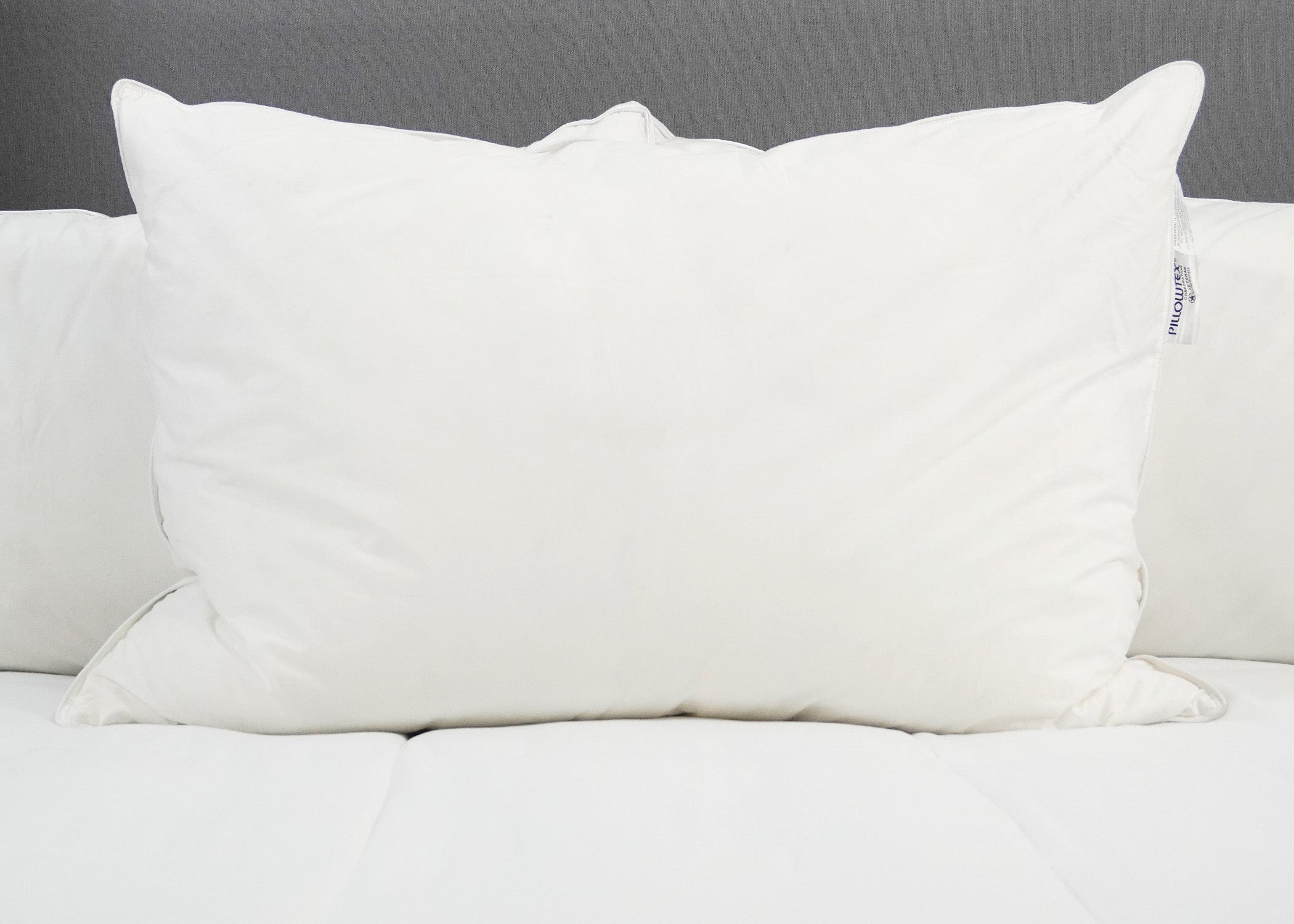 Pillowtex Triple Core Lyocell Pillow | Mittlerer Halt