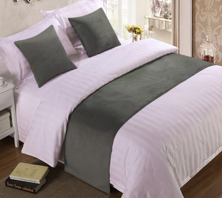 Endverkauf: Pillowtex Faux Suede Bettschal