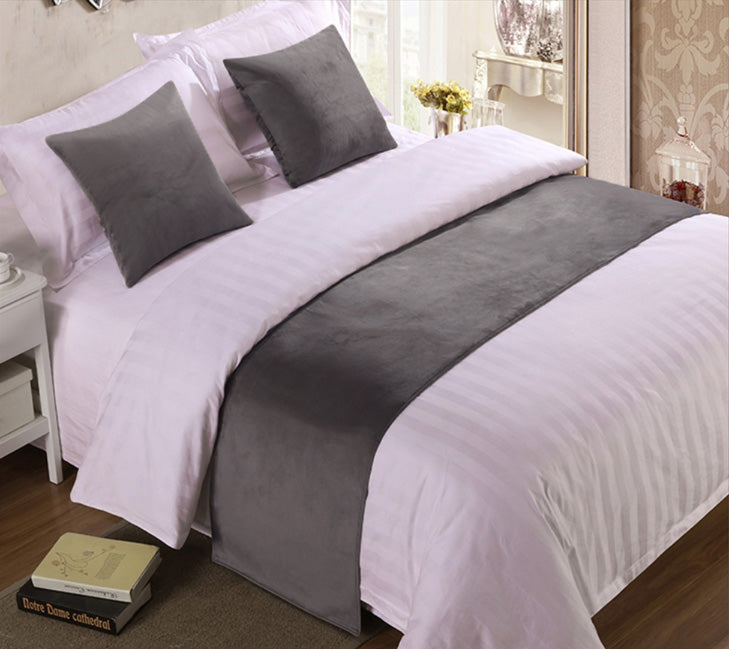Endverkauf: Pillowtex Faux Suede Bettschal