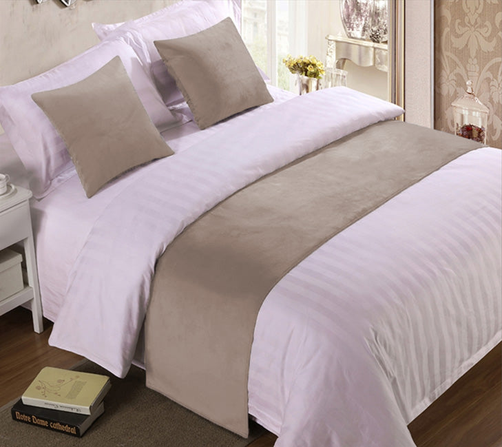 Endverkauf: Pillowtex Faux Suede Bettschal