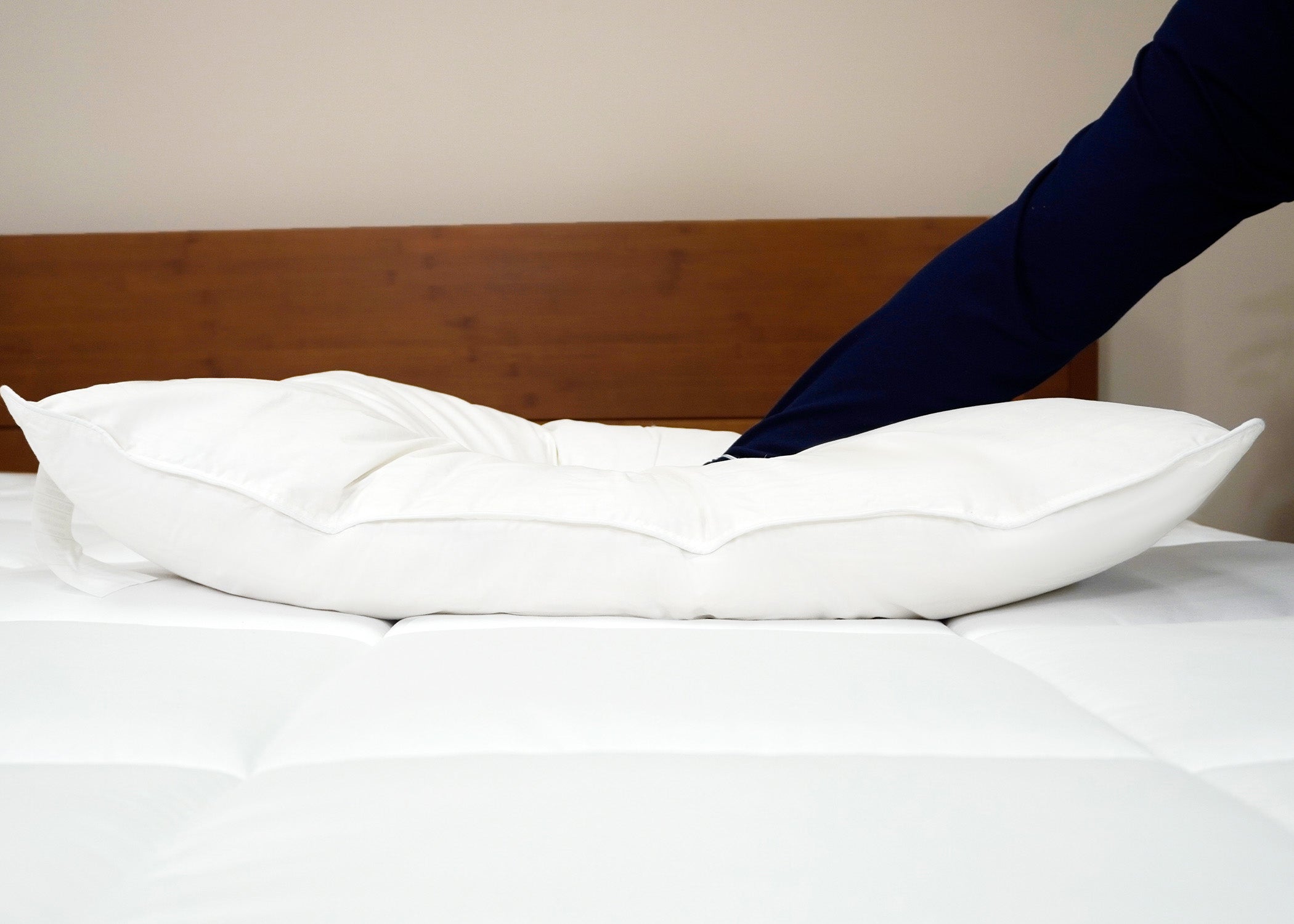 Pillowtex Weiße Entendaunen & Feder Kissen | 75% Feder / 25% nach unten