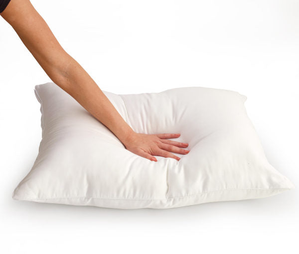 Carpenter Co. Dual Layered Comfort Pillow | Mittlerer Support