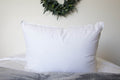 Down Etc. Luxury Goose Down Pillow | Mittlerer Halt