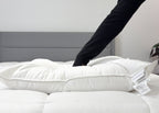 Fairfax Pillow - Ausgestellt im St. Julien Hotel & Spa<sup>®</sup>