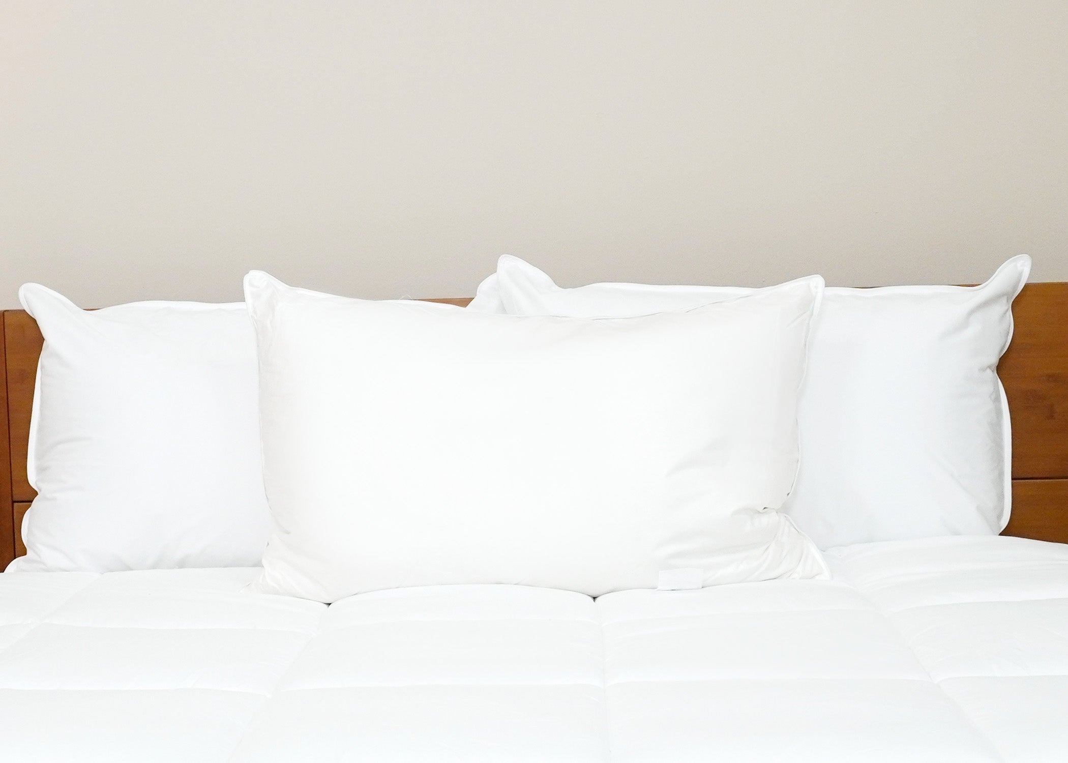Pacific Coast Federn Tria Down & Federn Pillow - Ausgestellt in vielen Ritz-Carlton® Hotels