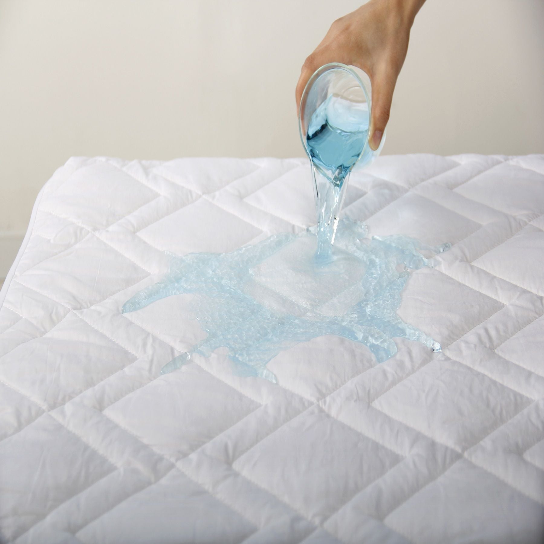 Down Etc. Lily-Pad Wasserdichte Matratze Pad