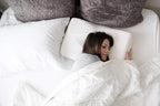 Opulenz Cervical Memory Foam Pillow | Anti-Falten und Anti-Aging Kissenbezug enthalten