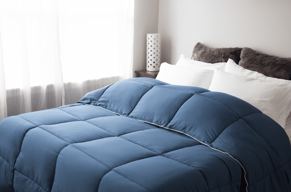 Pillowtex Essential Bedding Package | All Season Bettdecke mit passenden Kissen