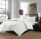 Gold Choice Polyester Kissen in einigen Embassy Suiten | Extra Loft
